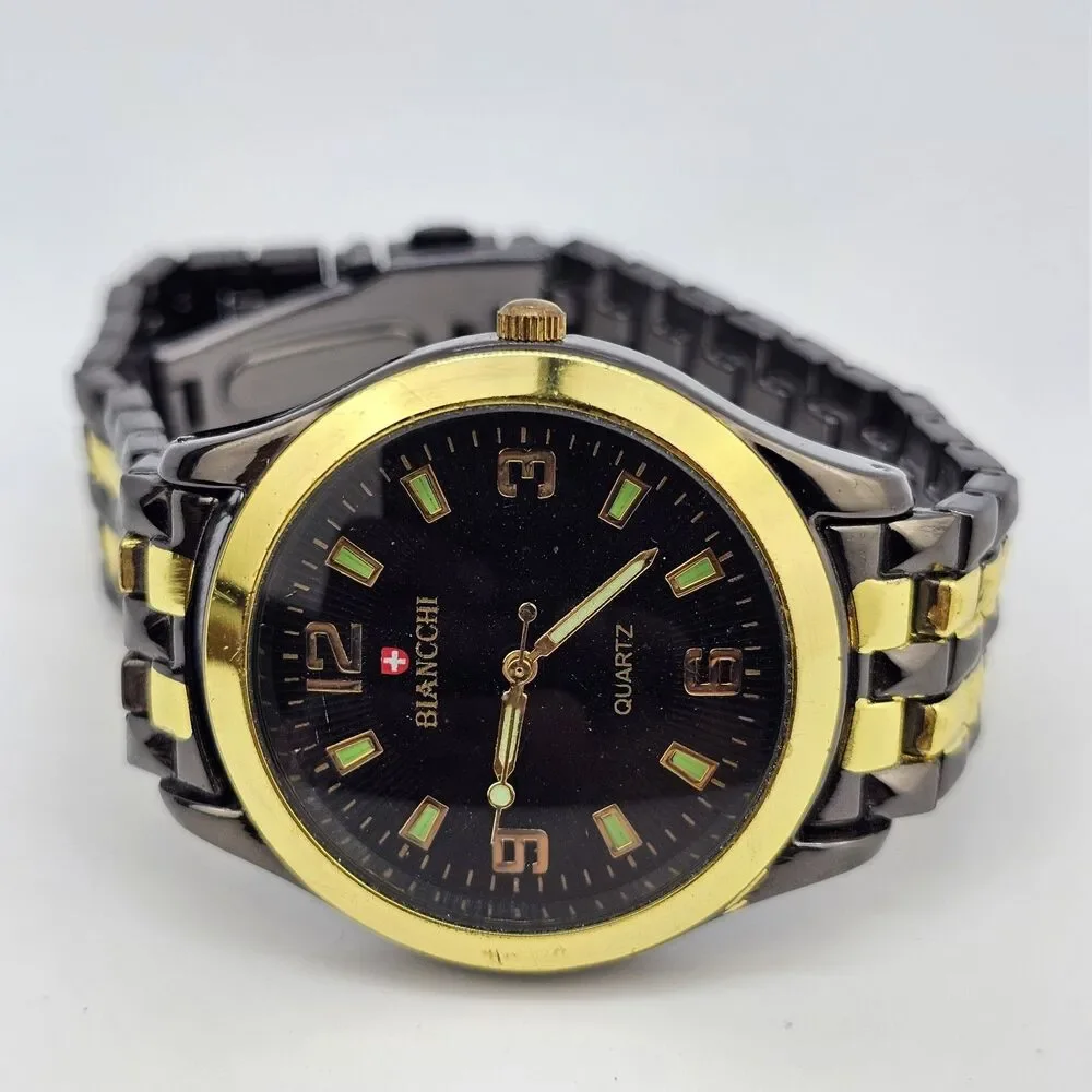 Men's Watch 38MM Black Dial Case Black Gold Bracelet 7.5
